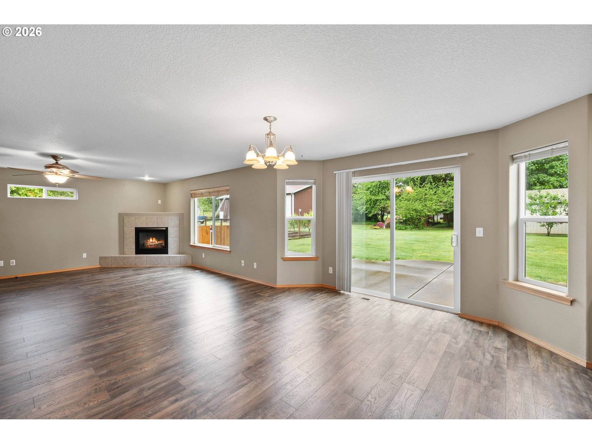 1005 NE 277TH AVE, Camas, WA 98607
