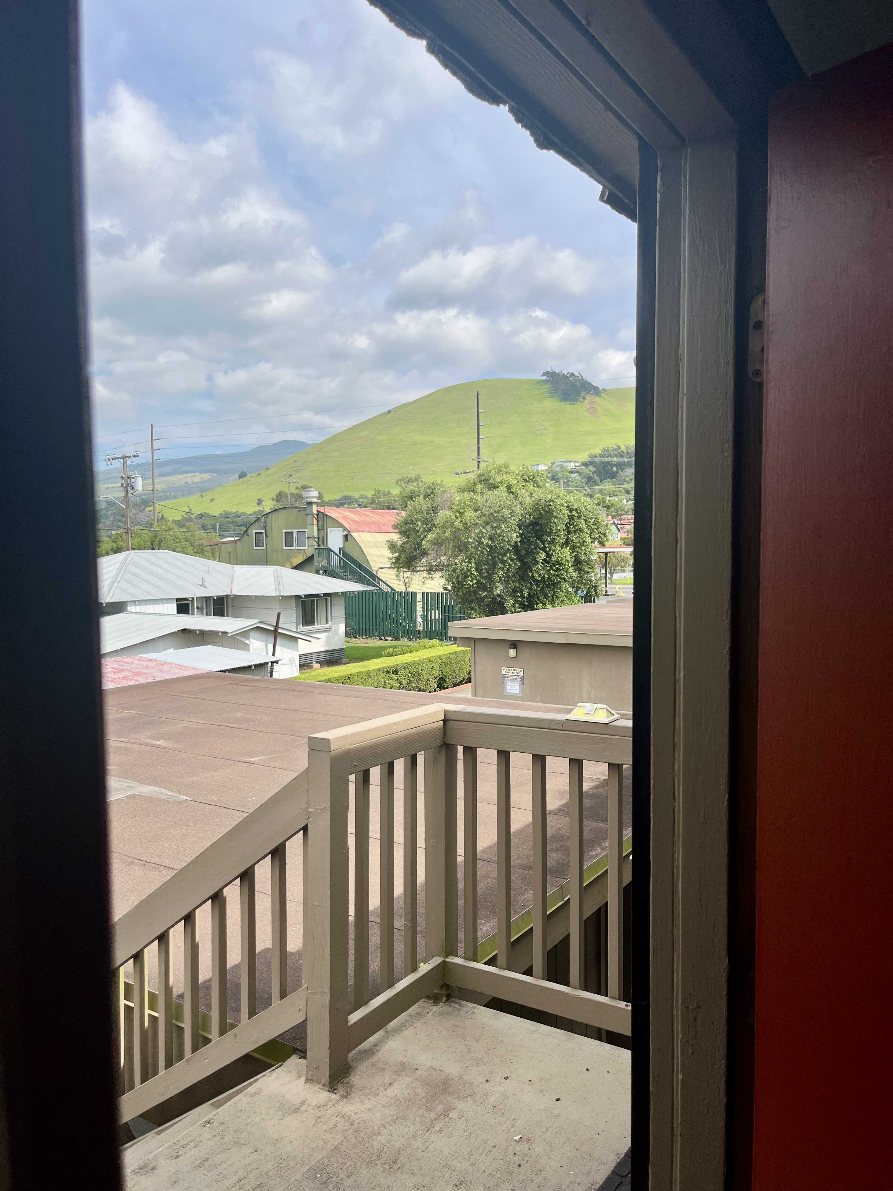 65-1305 KAWAIHAE RD #B4, Kamuela, HI 96743
