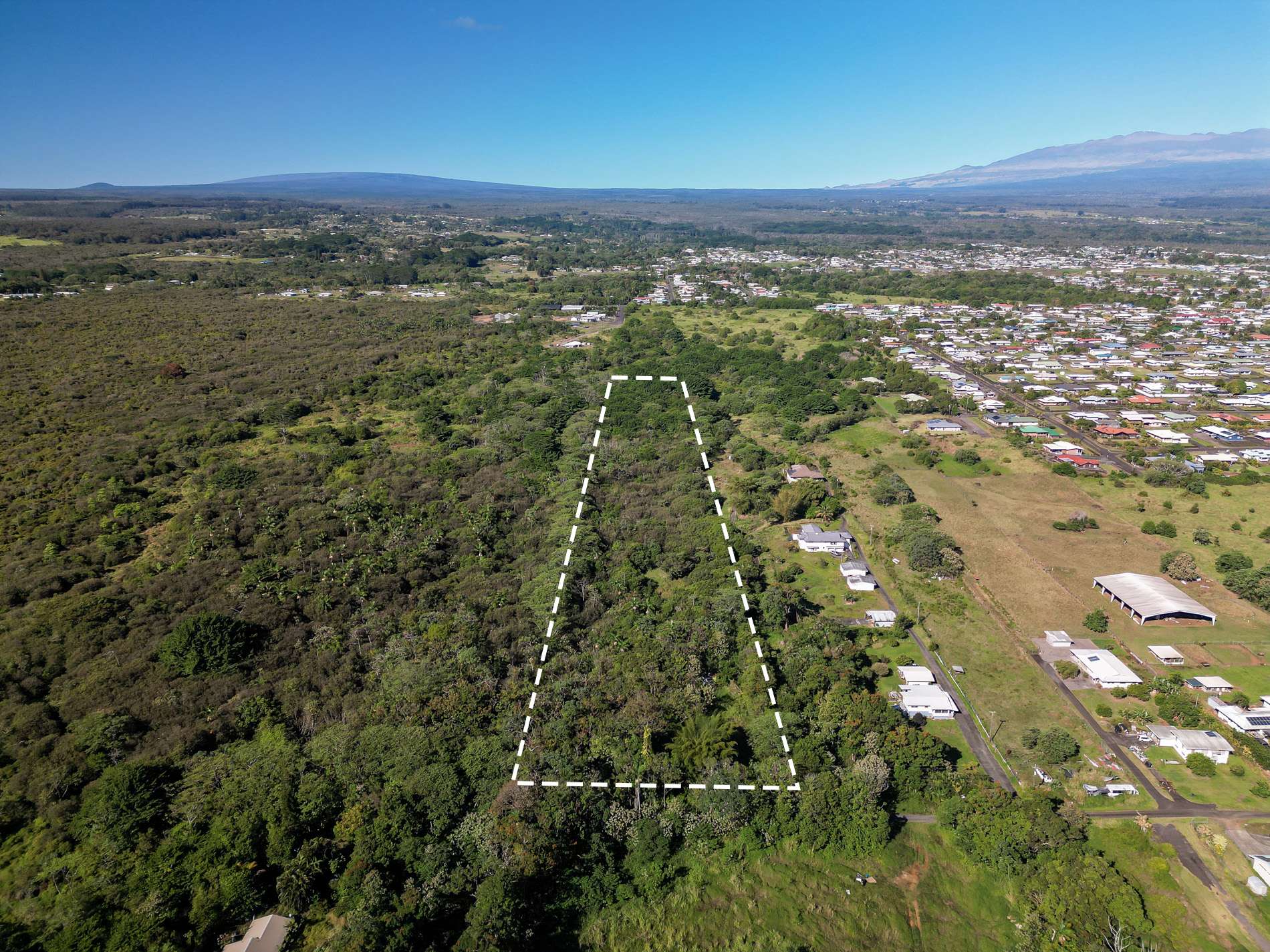 250 LAULA RD, Hilo, HI 96720