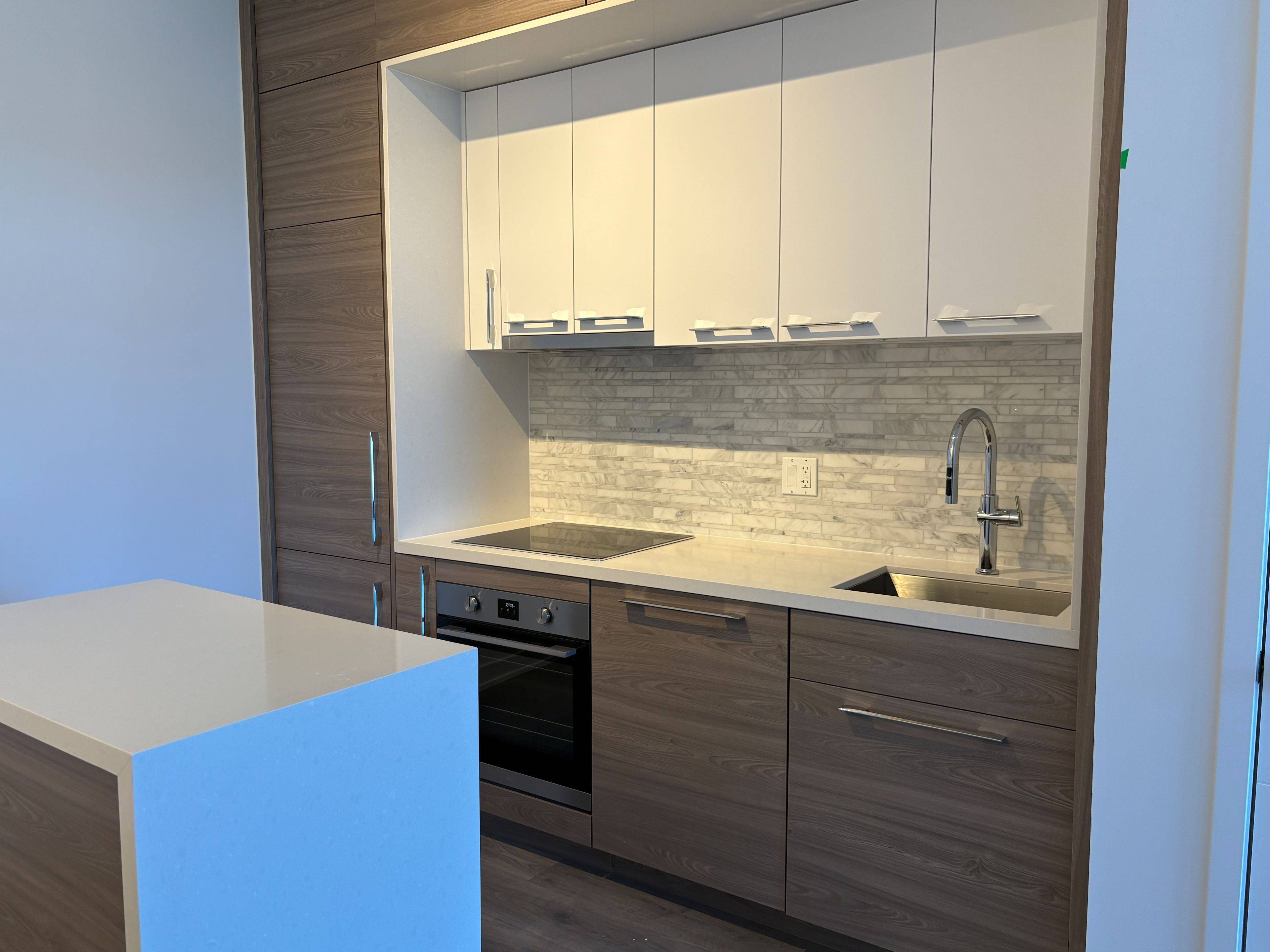 29 Green Trail CT #1105, Toronto C15, ON M2K 0J9
