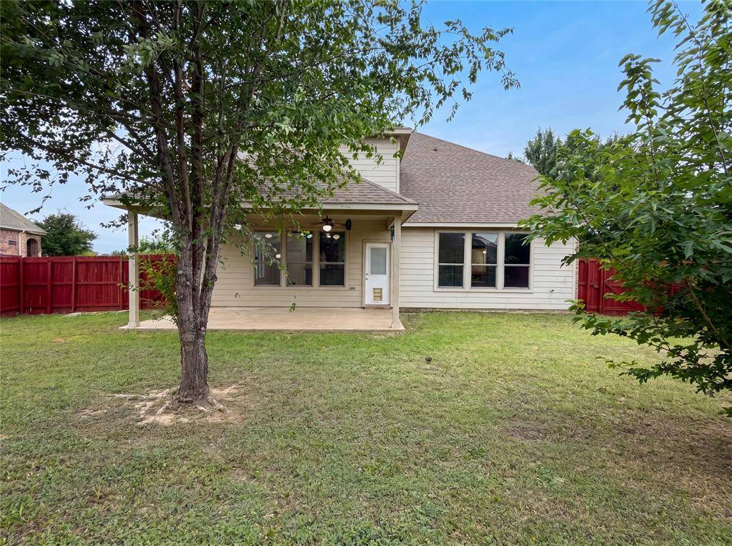 1501 Martin Creek Drive, Little Elm, TX 75068