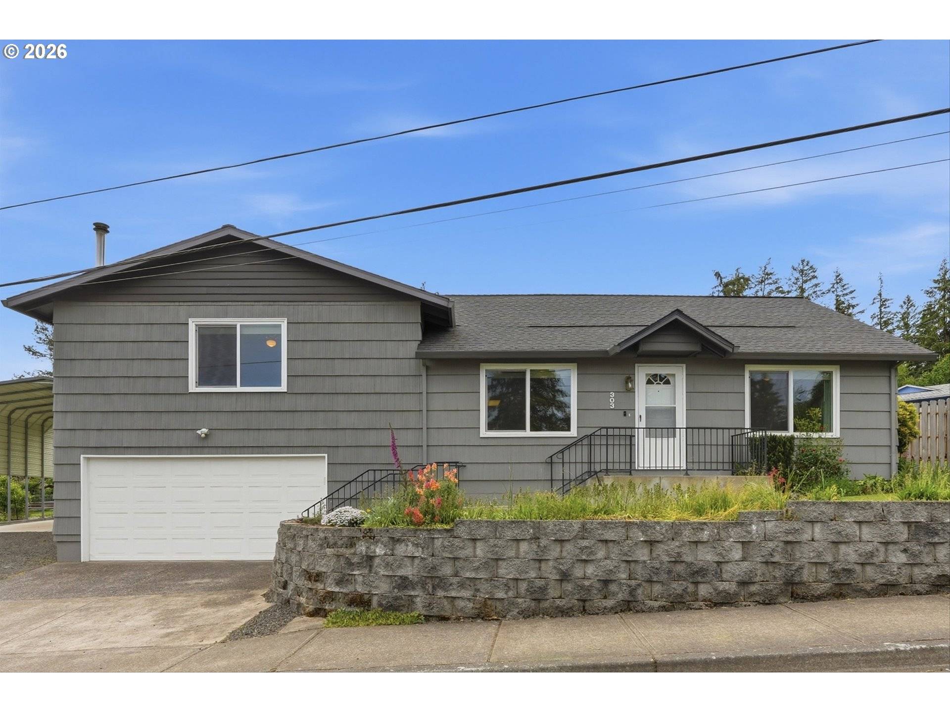 303 TRAIL ST, Gaston, OR 97119