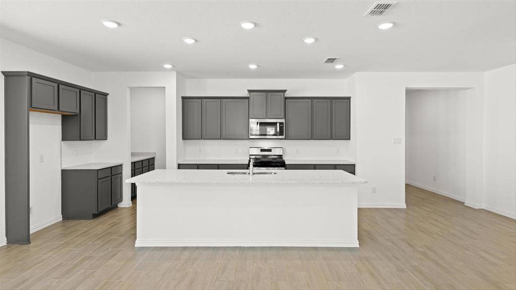 2747 E Teton Street, Corinth, TX 76210
