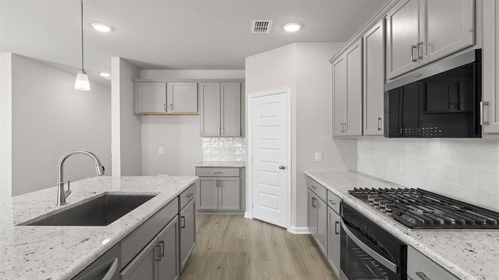 4869 Dee Street, Celina, TX 75009