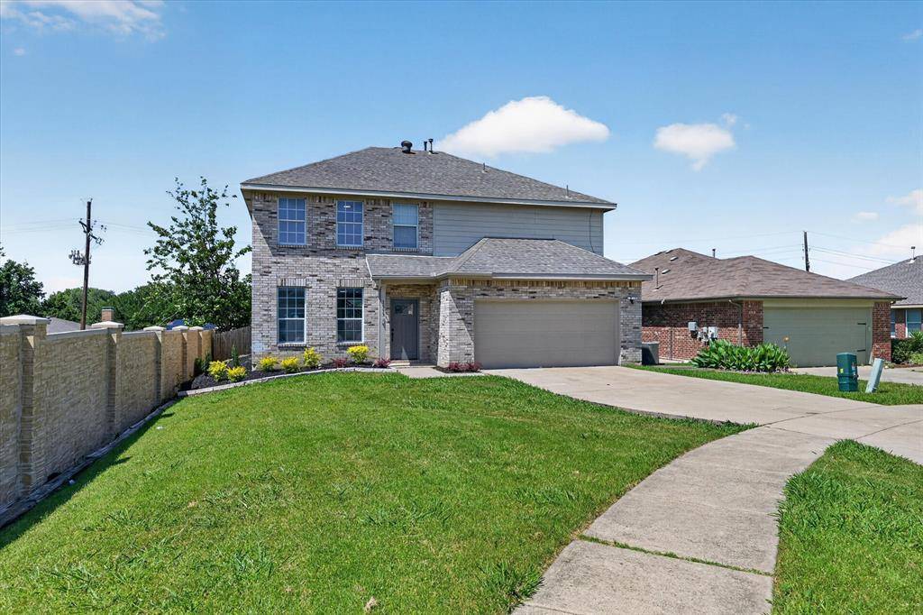 1533 Caymus Court, Lewisville, TX 75067