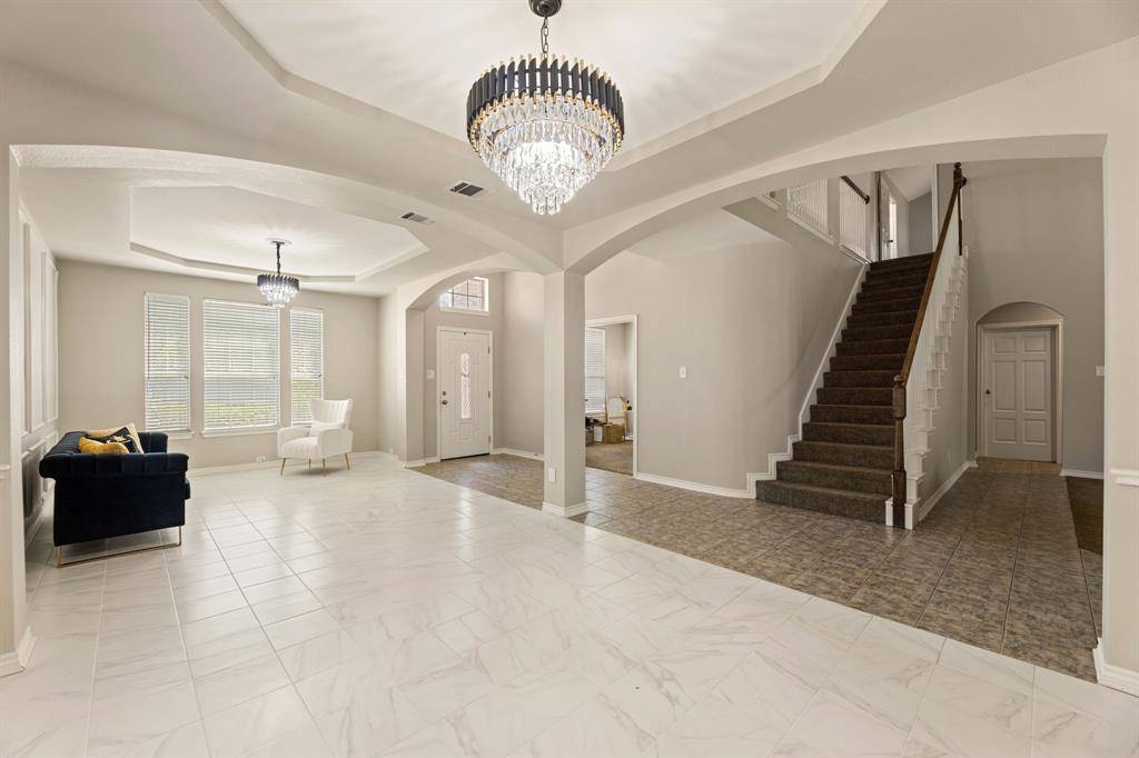 7724 Brook Meadow Lane, Fort Worth, TX 76133