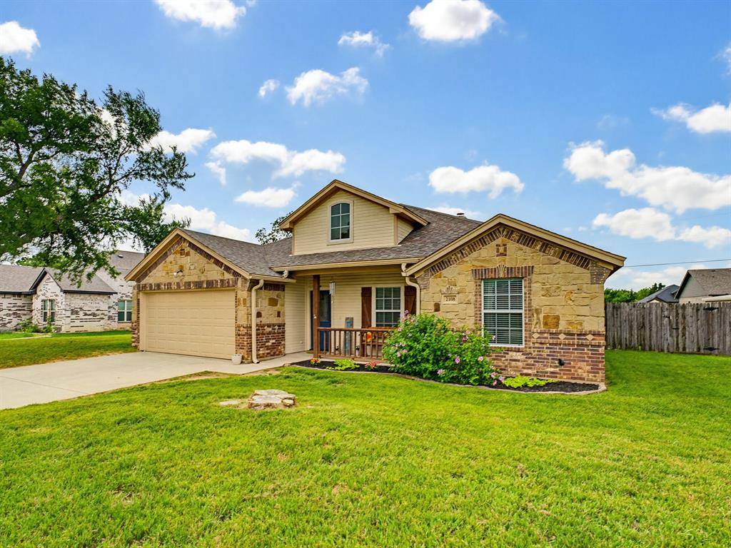 2108 Ridgewood Drive, Bridgeport, TX 76426