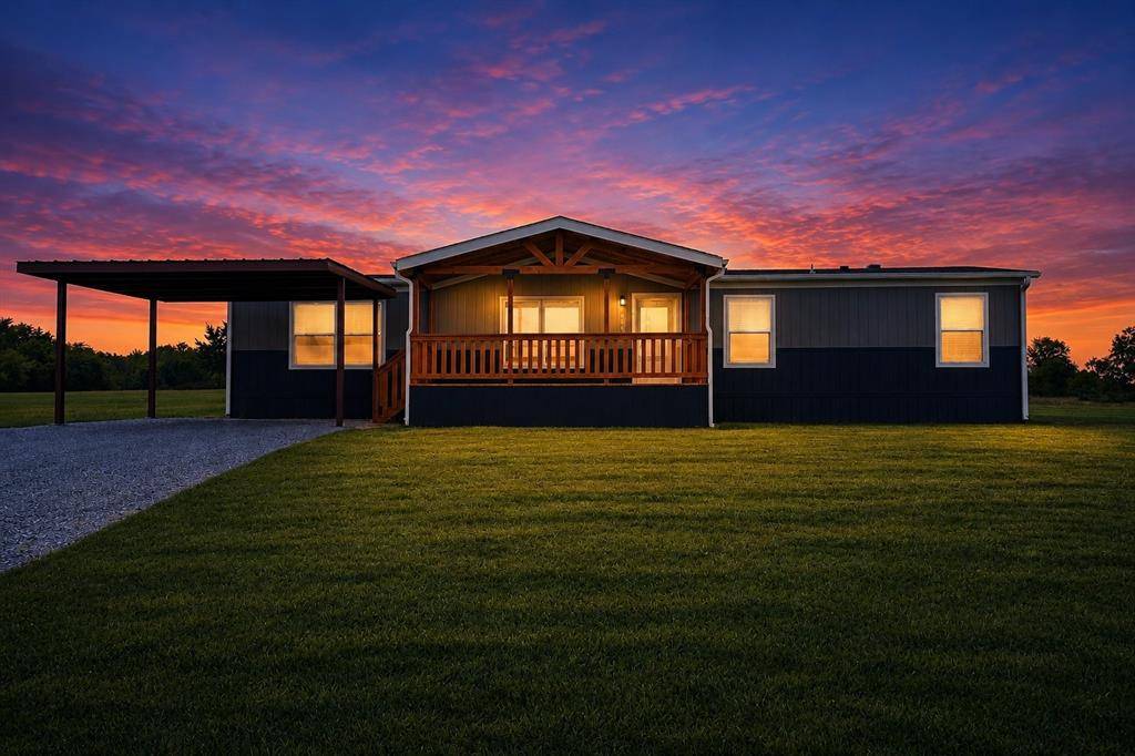109 Draven Drive, Springtown, TX 76082