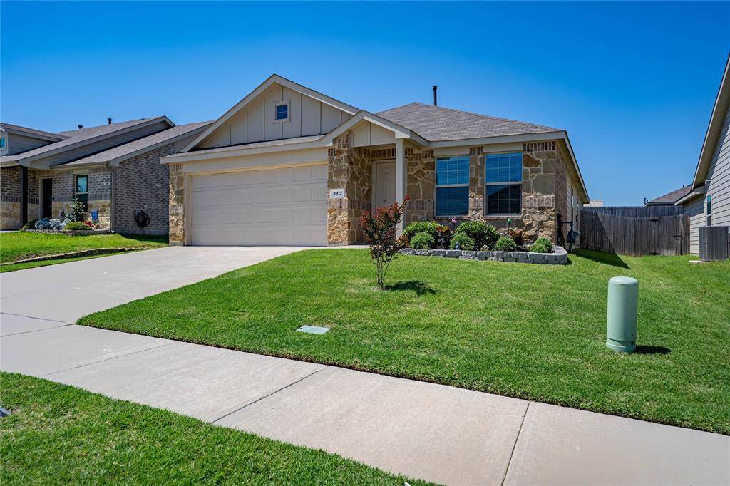 8312 Fawn Creek Drive, Fort Worth, TX 76123