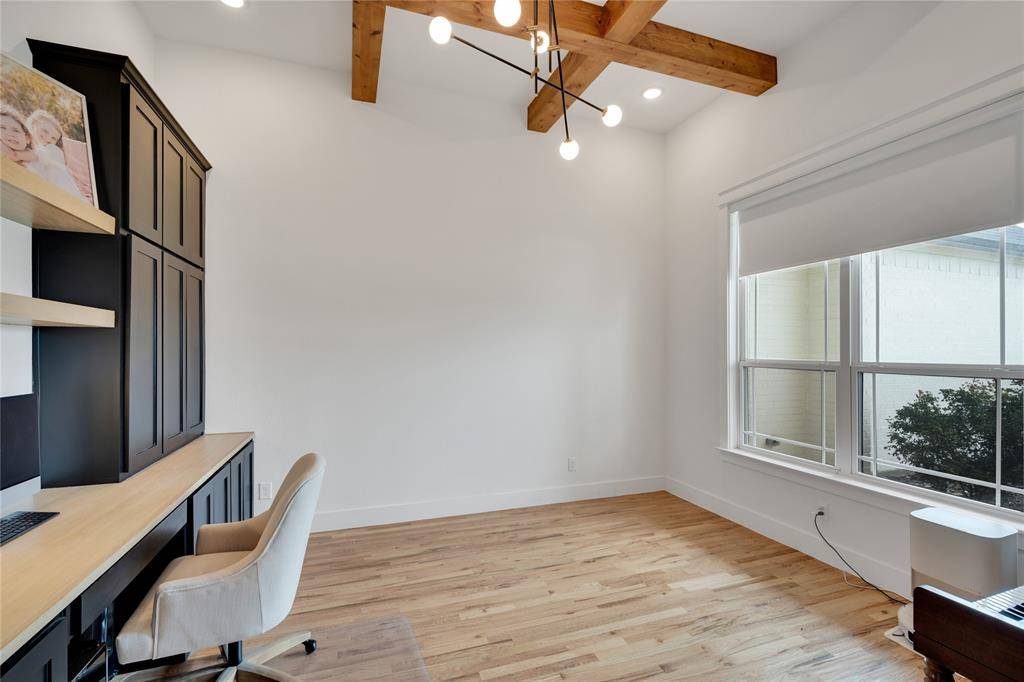 3011 Wesley Street, Midlothian, TX 76065