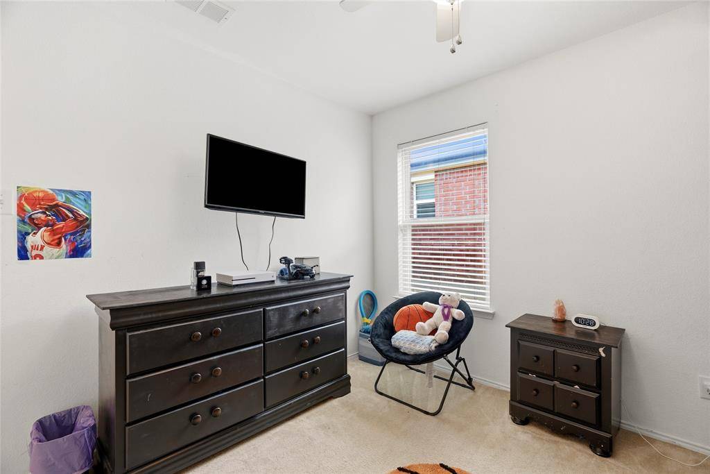 6028 Saddle Flap Drive, Fort Worth, TX 76179