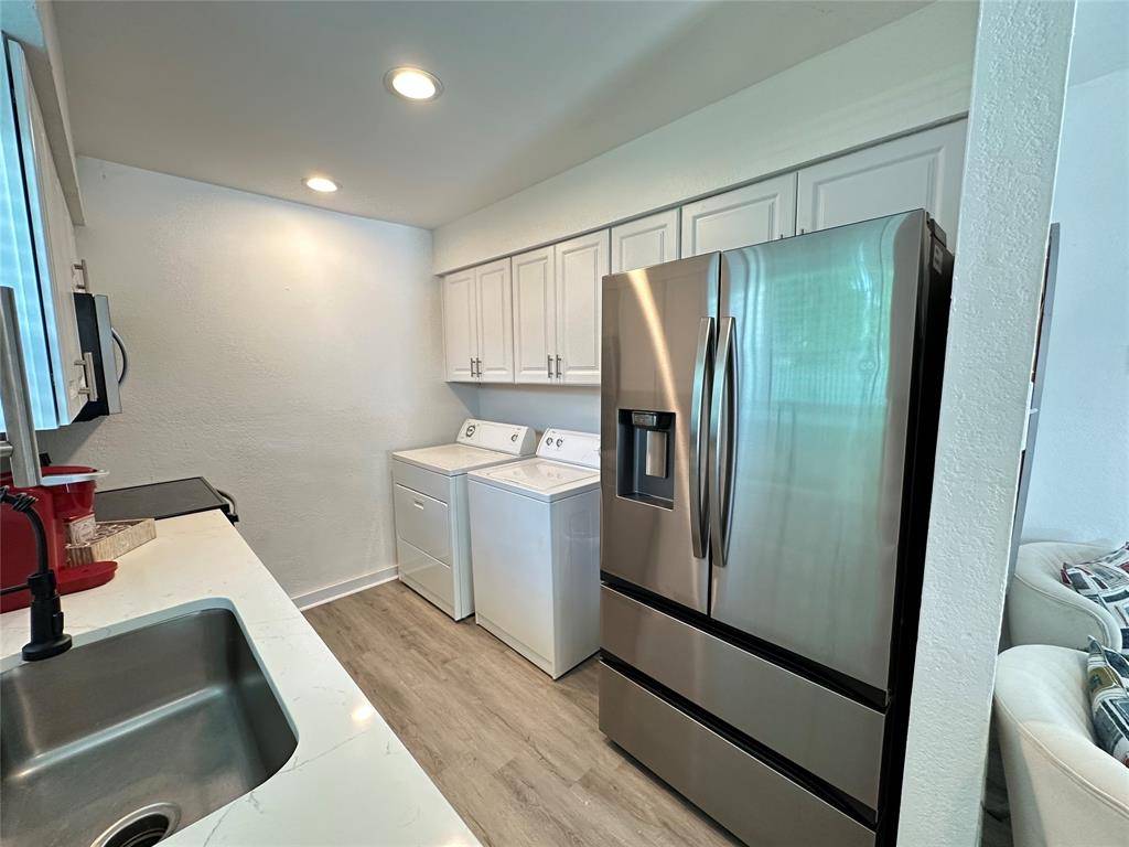 807 W Broadus Avenue, Fort Worth, TX 76115