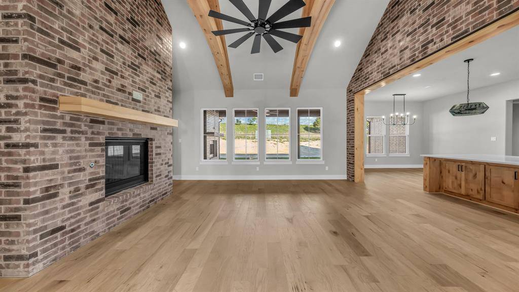 2101 Eagles Ridge Drive, Weatherford, TX 76087