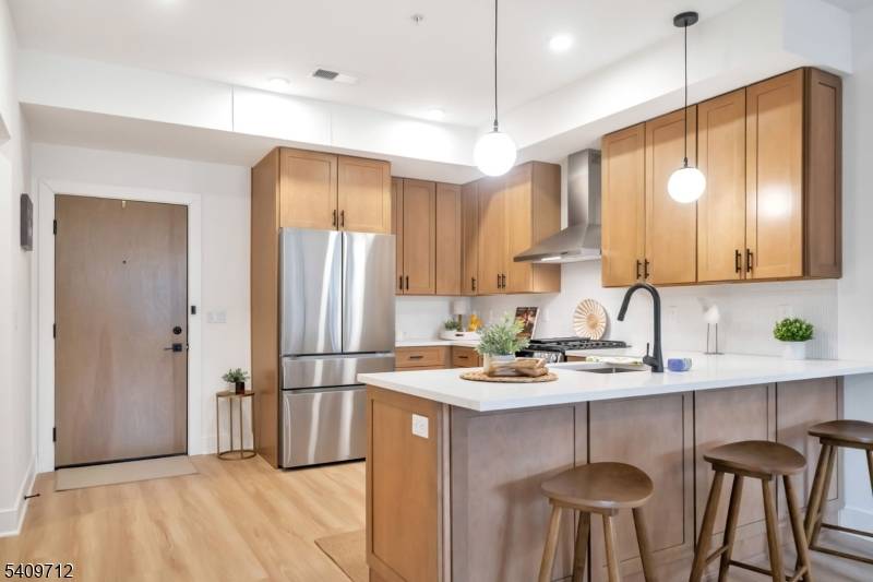 20 Encampment Ct U 104, Montville Twp., NJ 07045