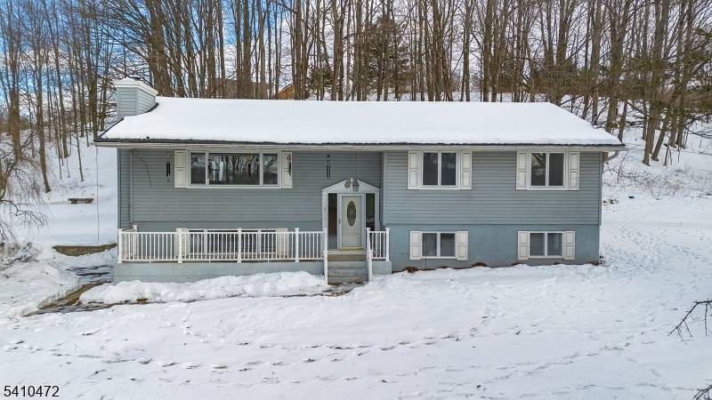2 Beemer Rd, Wantage Twp., NJ 07461