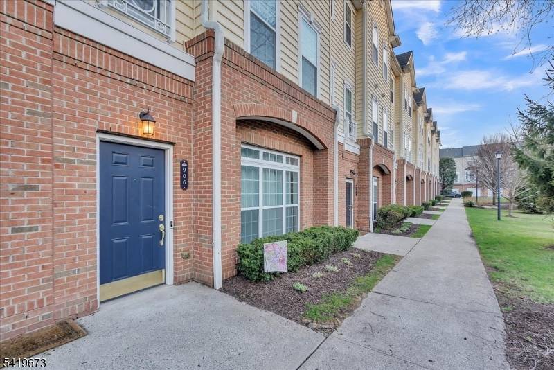 906 Memorial Dr, Belleville Twp., NJ 07109