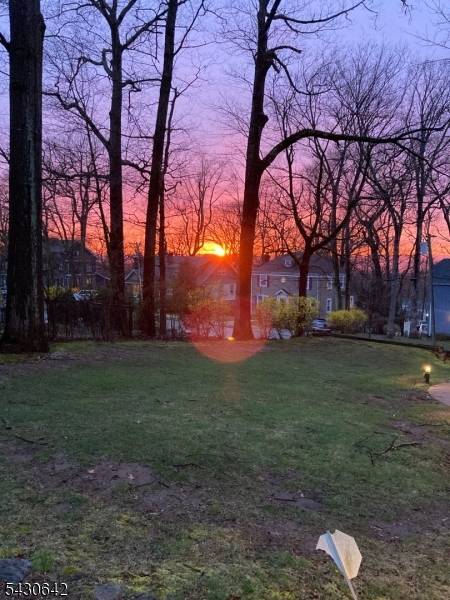 82 Arlington Ave, Caldwell Boro Twp., NJ 07006