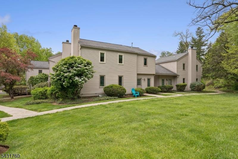 4 C Somerset Hills Court, Bernardsville Boro, NJ 07924
