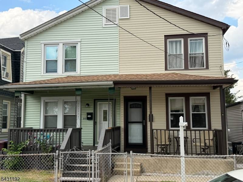219 Taylor St, Riverside Twp., NJ 08075