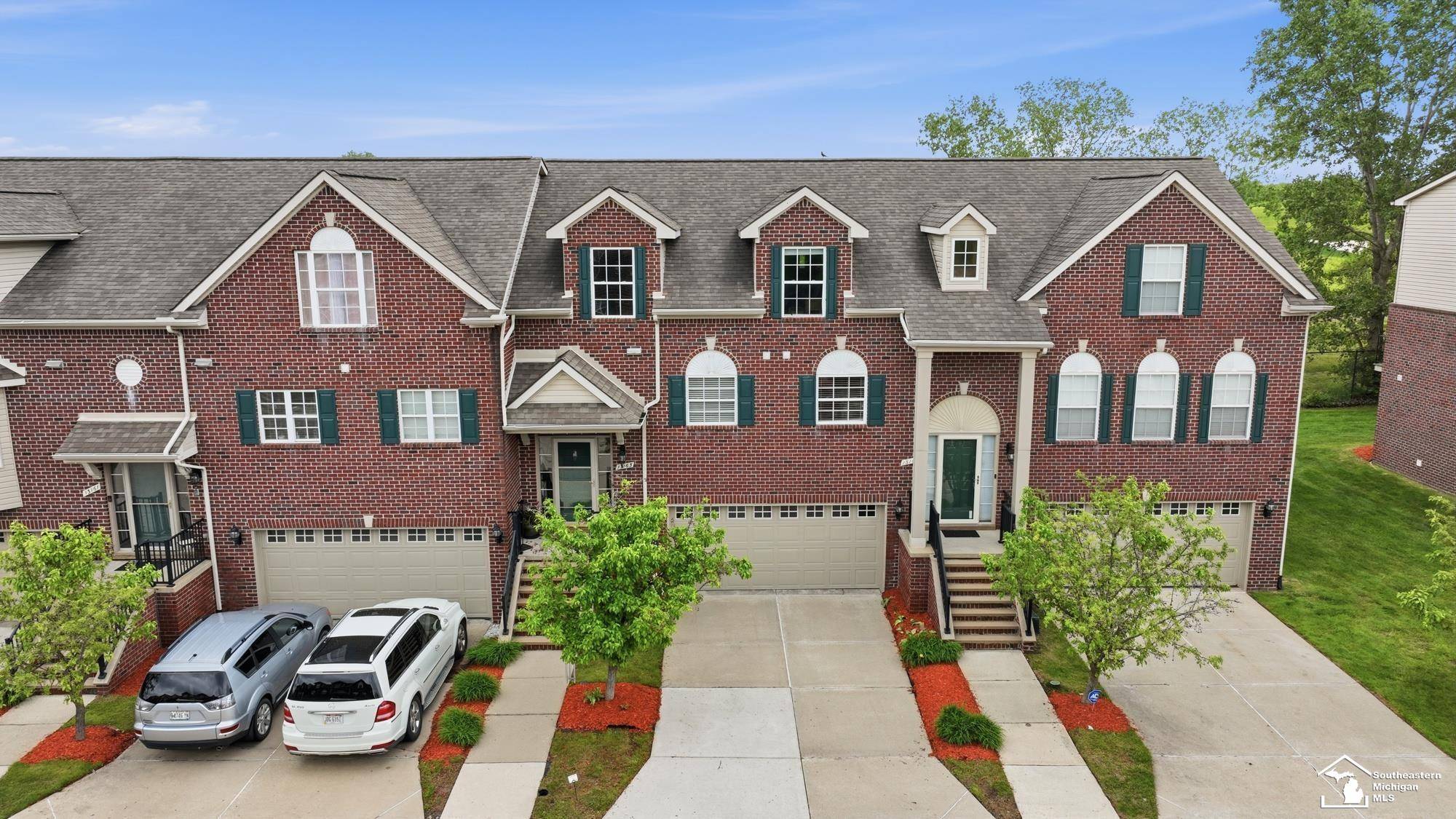 13163 Golf Pointe DR, Taylor, MI 48180