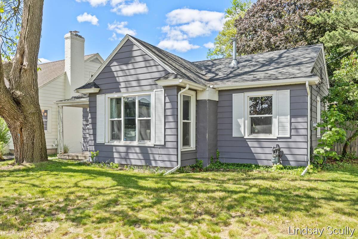 819 Alger ST SE, City Of Grand Rapids, MI 49507