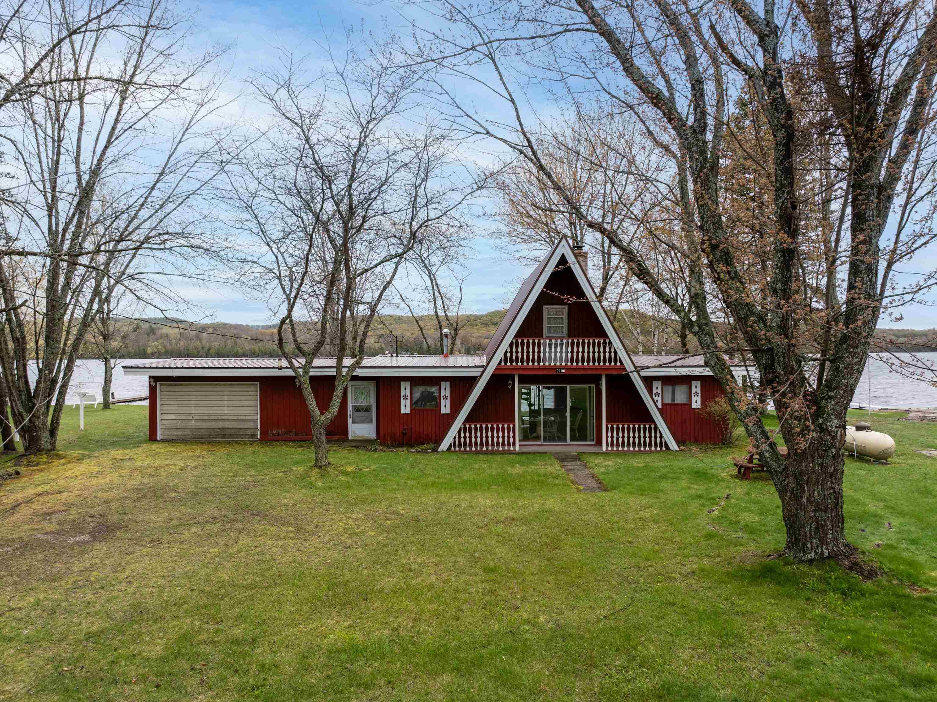 2100 Walleye LN, Kearney Twp, MI 49615