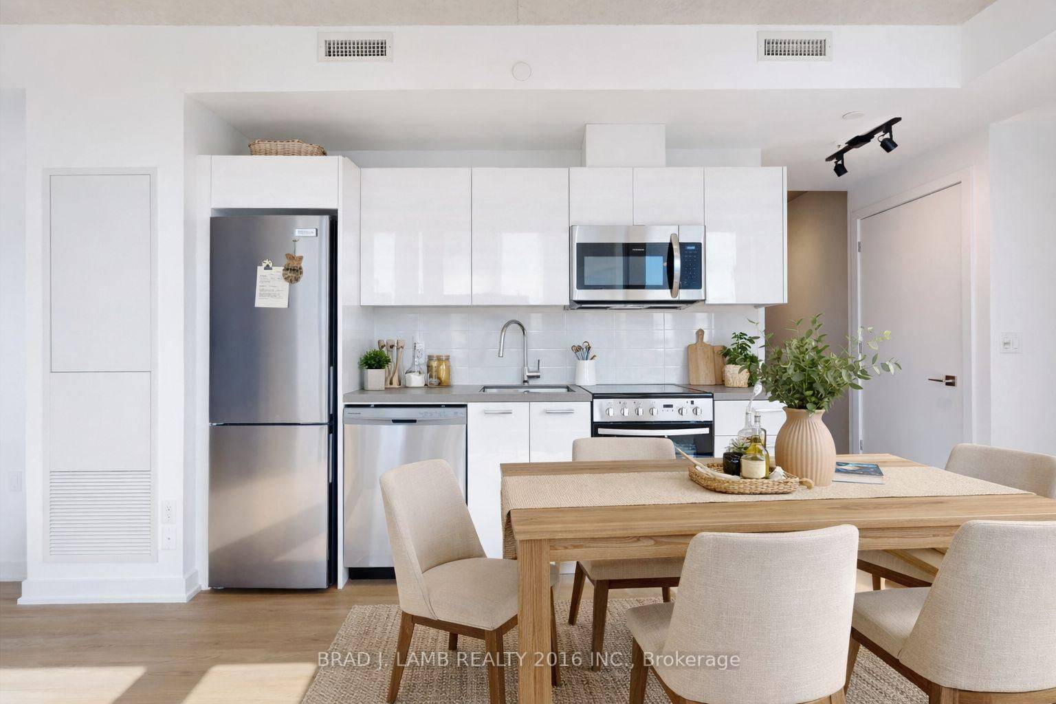 284 King ST E #2505, Toronto C08, ON M5A 1K4