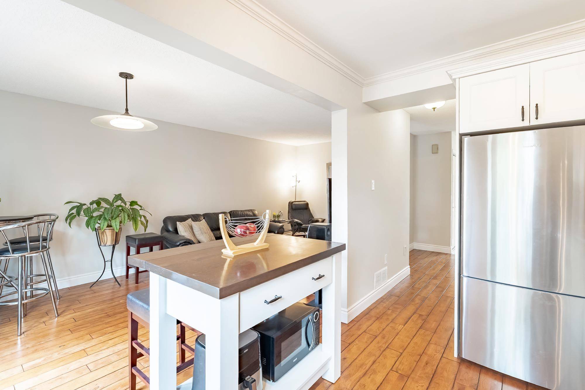 165 Kozlov ST #64, Barrie, ON L4N 7M7