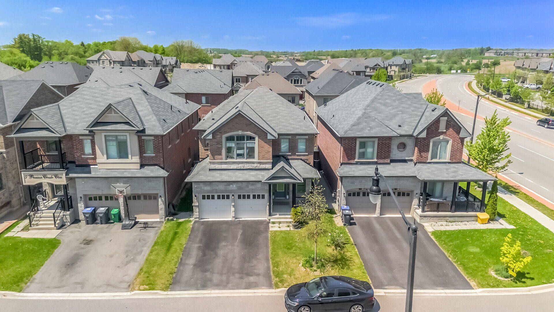 3 Prairie Creek CRES, Brampton, ON L6Y 6C9
