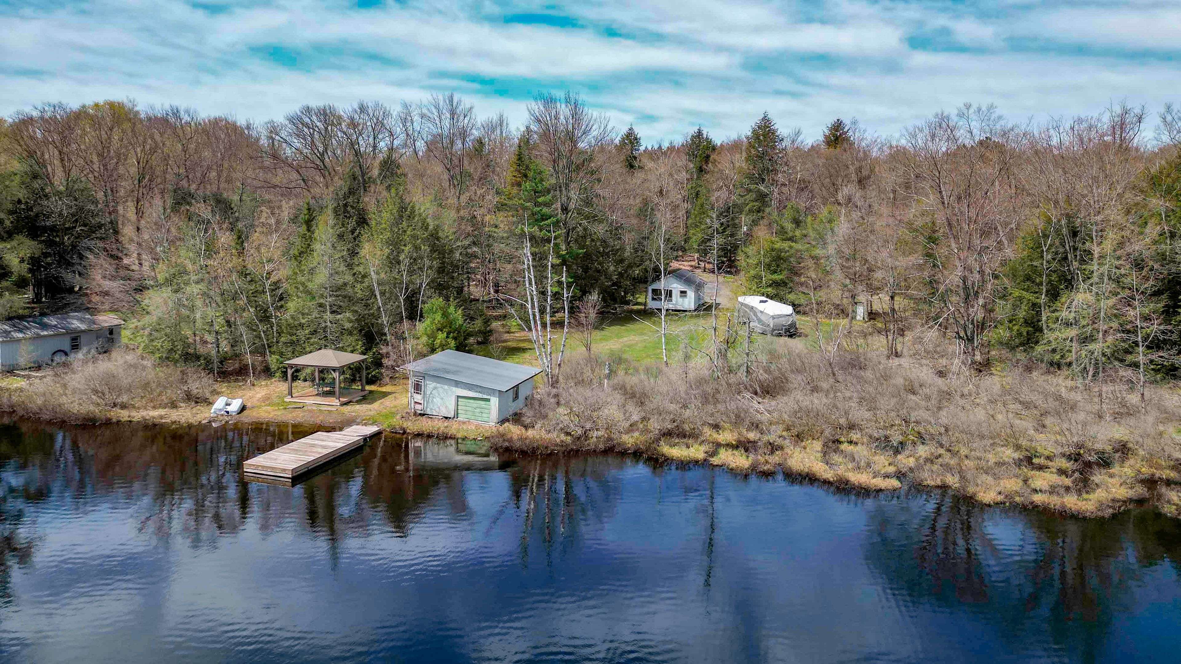 26 Mallard RD, Seguin, ON P2A 2W8