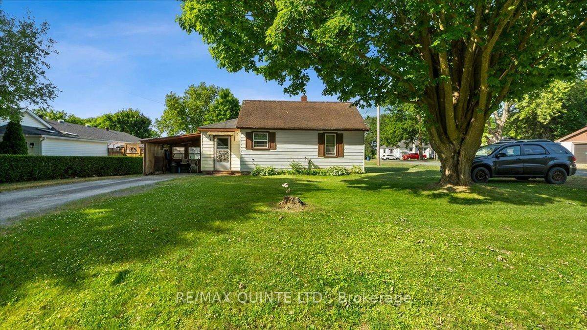 23 Fawcett AVE, Prince Edward County, ON K0K 2T0