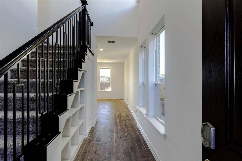 7405 Swinford Road, Dallas, TX 75228