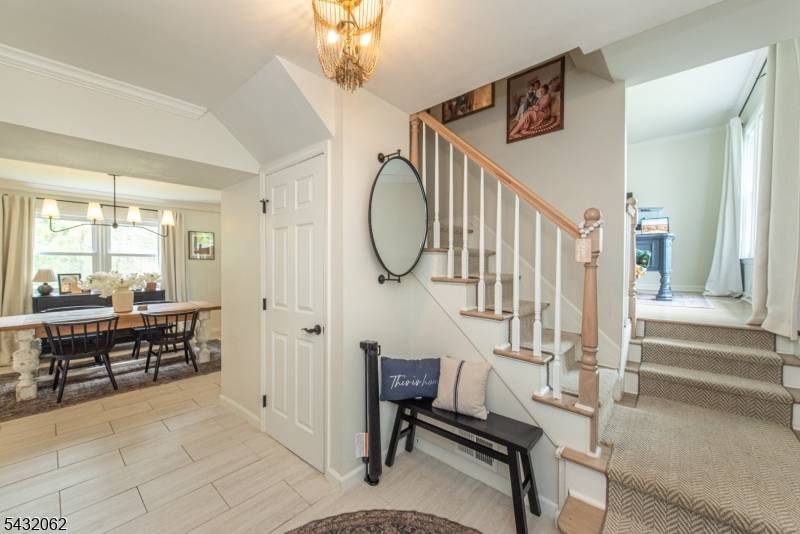 14 Queens Rd, Rockaway Twp., NJ 07866