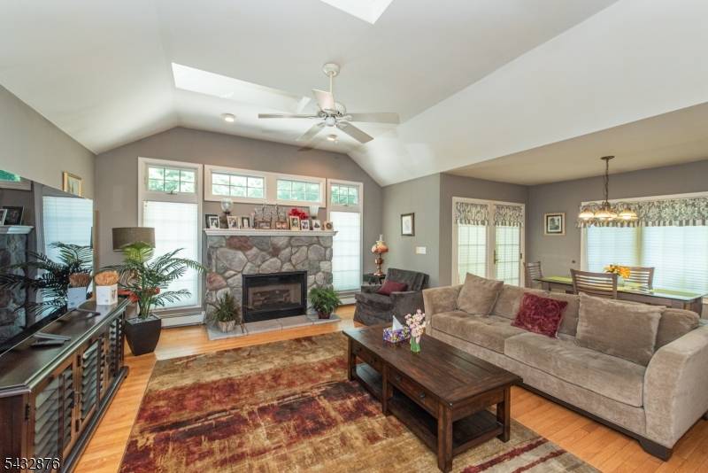 17 Morningside Cir #1, Little Falls Twp., NJ 07424