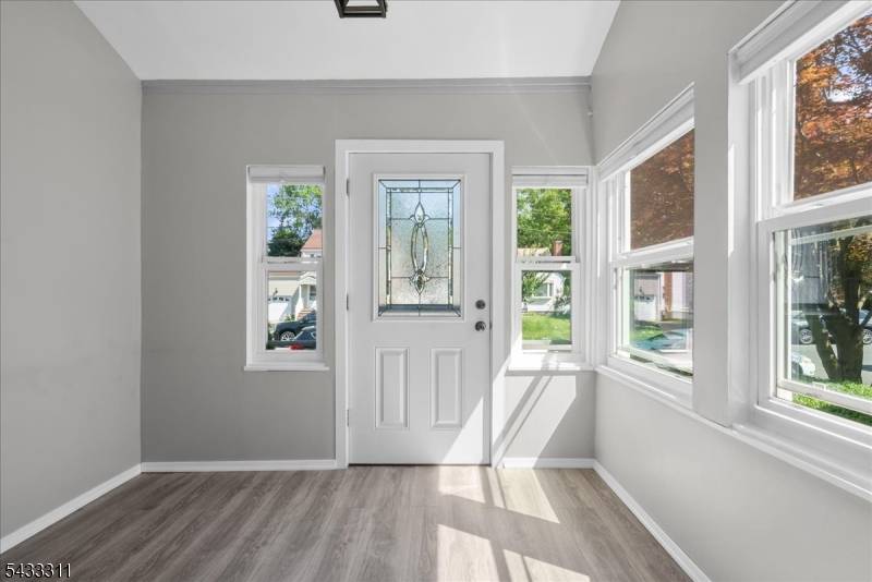 175 Colonial Rdwest, Union Twp., NJ 07083
