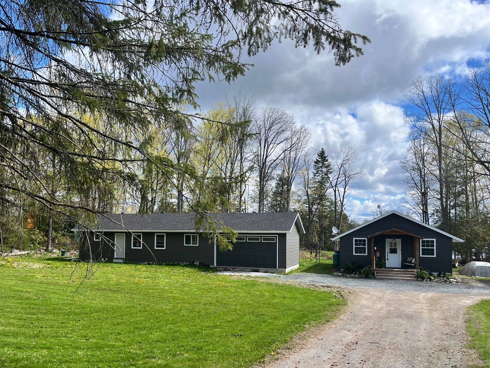 472 Canal RD, Trent Hills, ON K0L 1L0