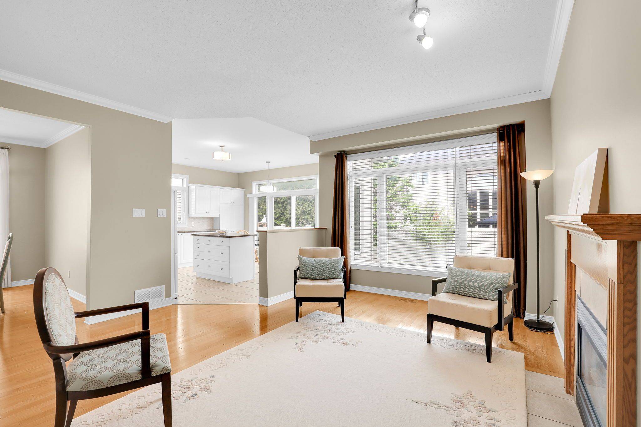 82 Upney DR, Barrhaven, ON K2J 5G6