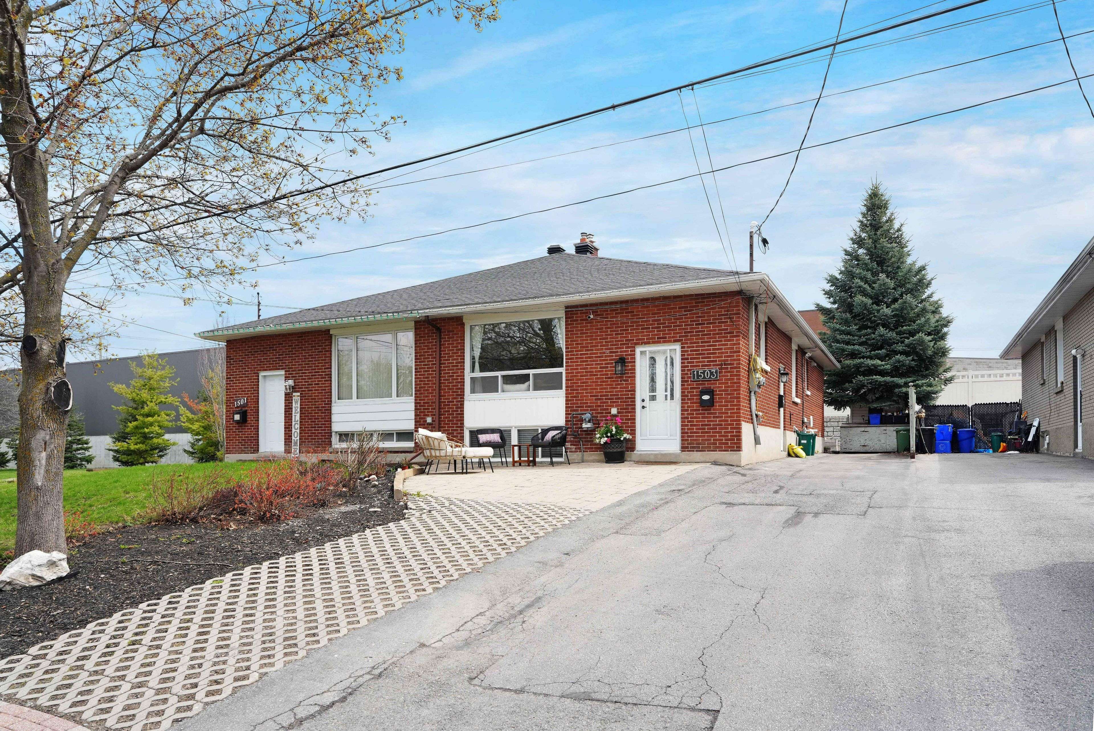 1503 Gilles ST, Billings Bridge - Riverside Park And Area, ON K1H 8E2