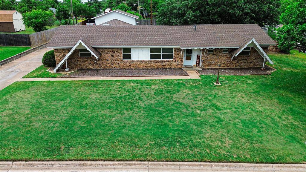 108 Mockingbird Lane, Weatherford, TX 76086