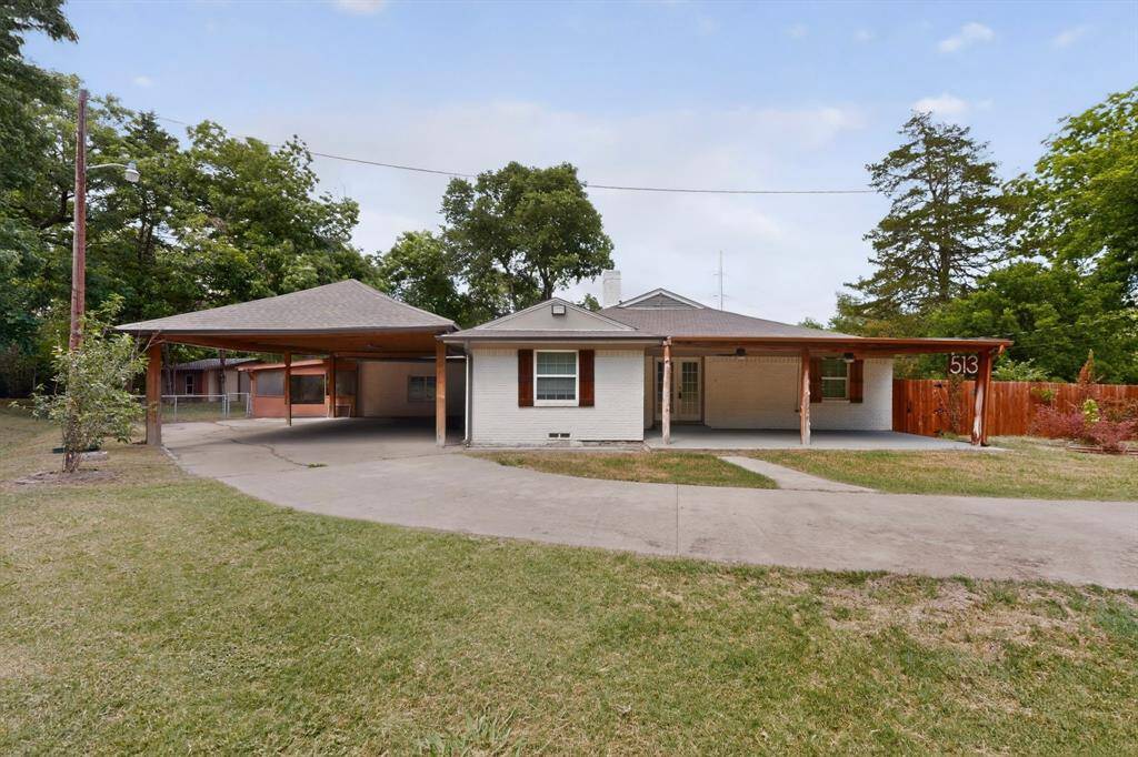 513 Ten Mile Drive, Desoto, TX 75115