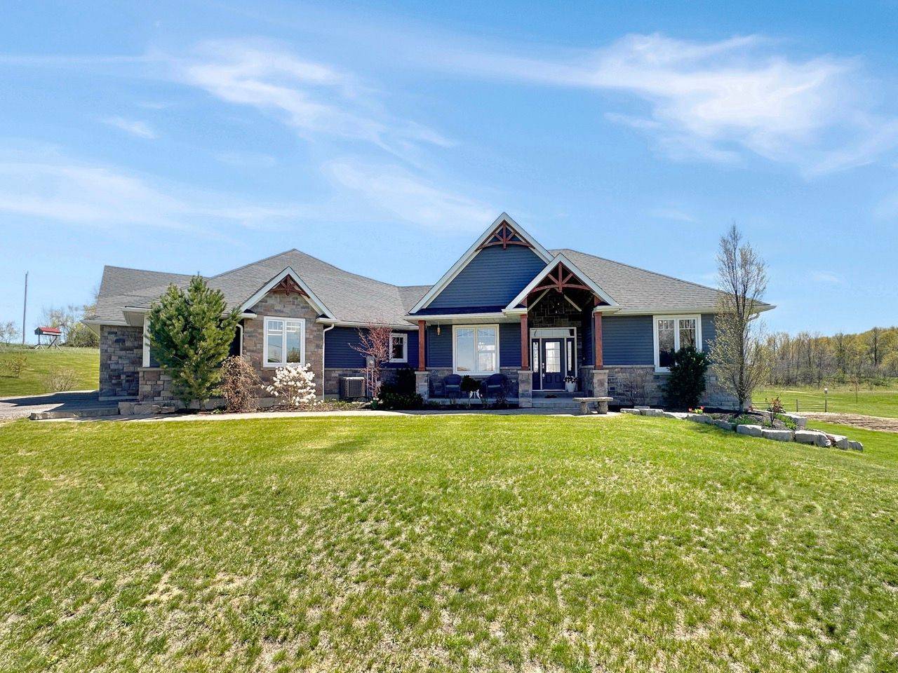 209 Schriver RD, Quinte West, ON K0K 1H0