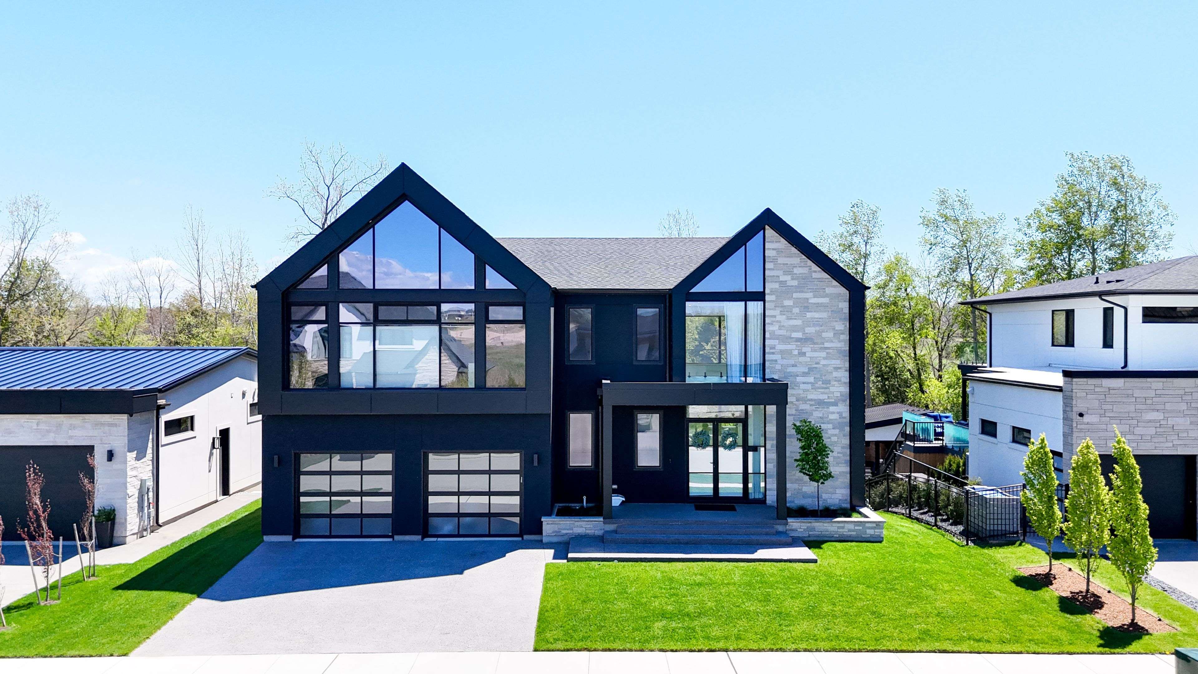 228 EDGEWATER BLVD, Middlesex Centre, ON N0L 1R0