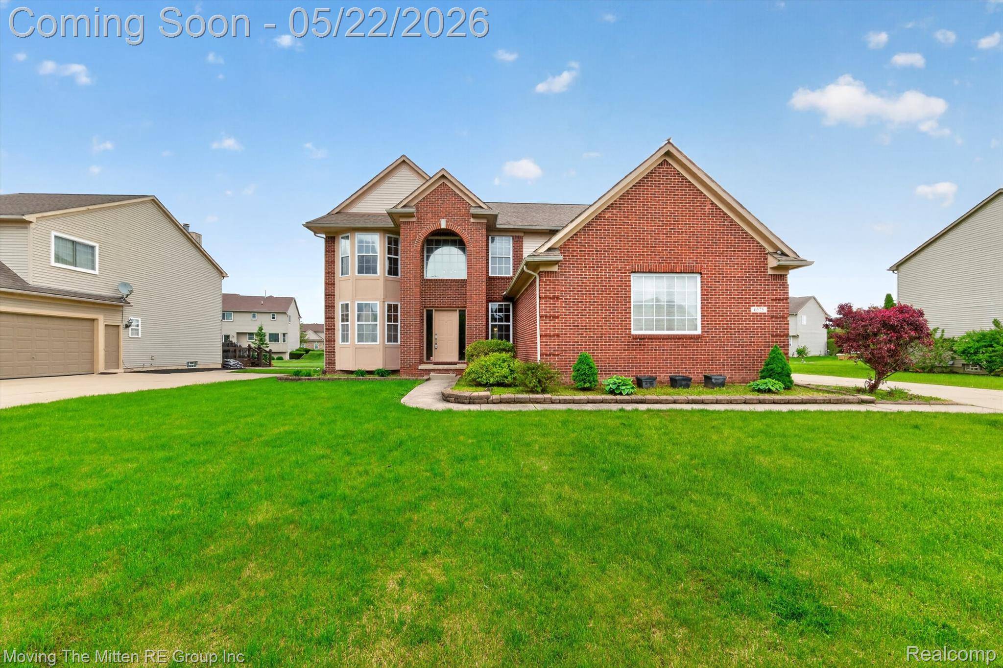 6575 Sadie LN, Van Buren Charter Township, MI 48111