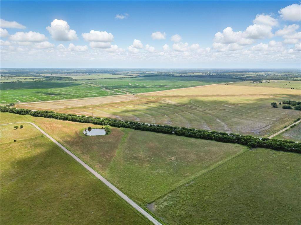 6534 County Road 1050, Celeste, TX 75423