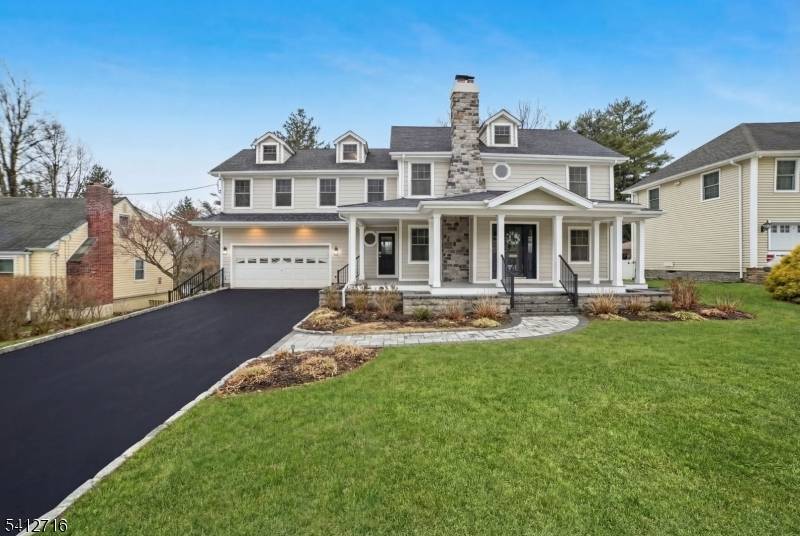 6 Colony Drive, North Caldwell Boro, NJ 07006