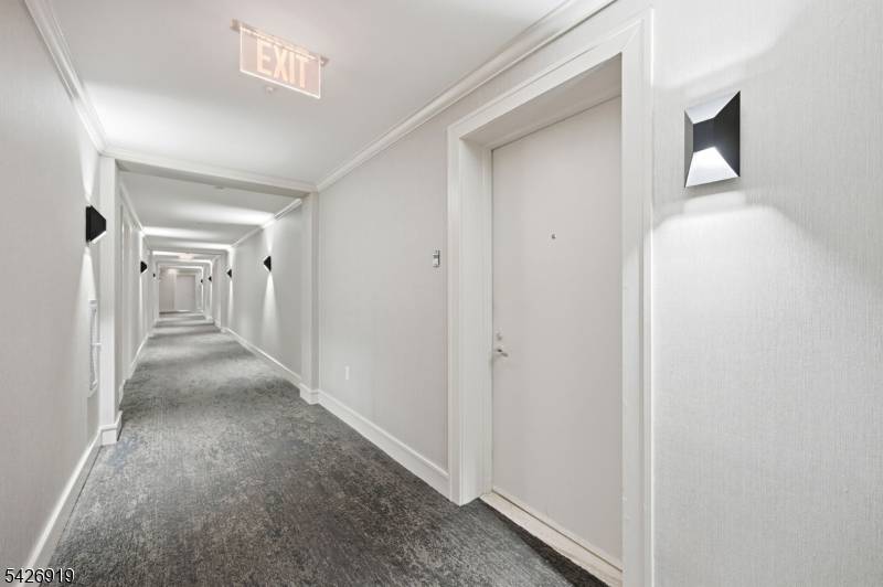 40 W Park #304, Morristown Town, NJ 07960