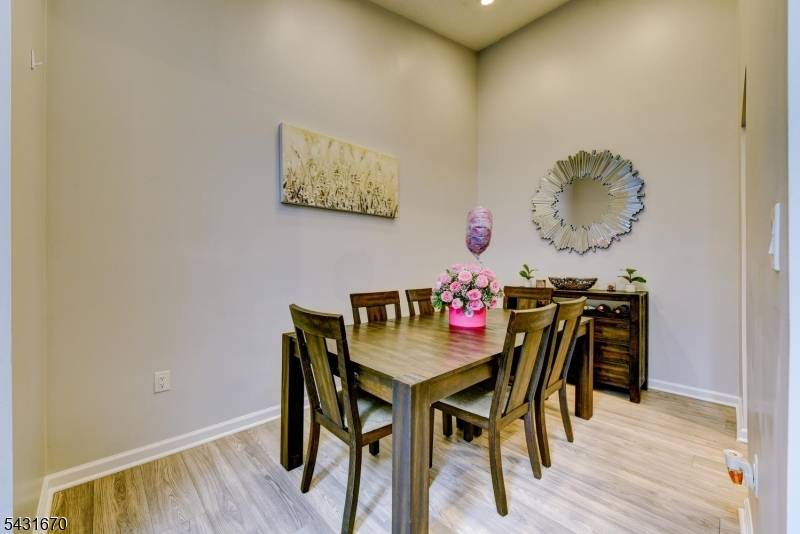 121 Woodward Lane, Bernards Twp., NJ 07920
