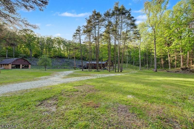 1127 Dark Moon Rd, Frelinghuysen Twp., NJ 07860