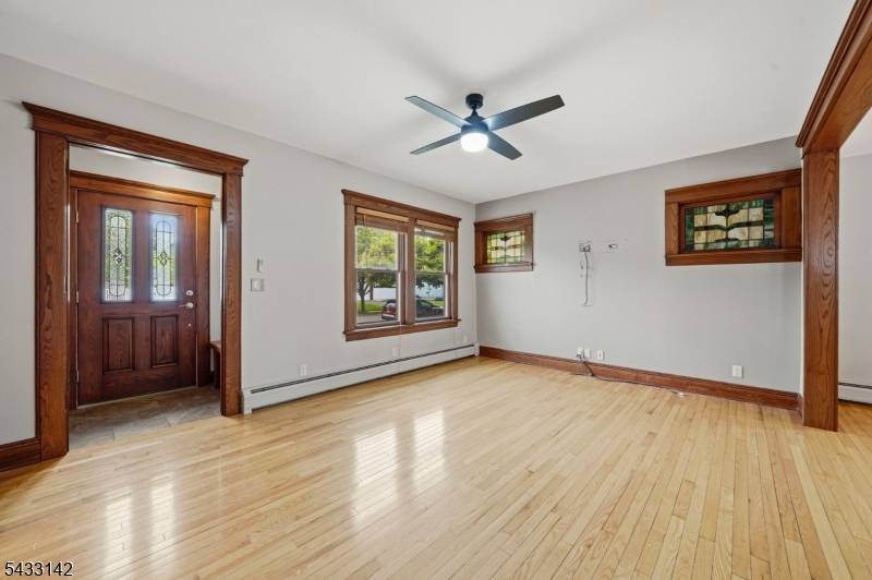 23 2Nd Ave, Hawthorne Boro, NJ 07506