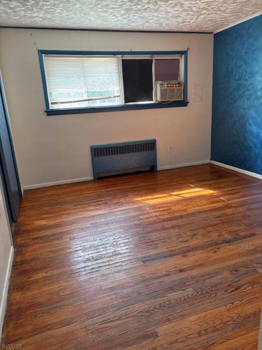 106 Smith Street, Newark City, NJ 07106